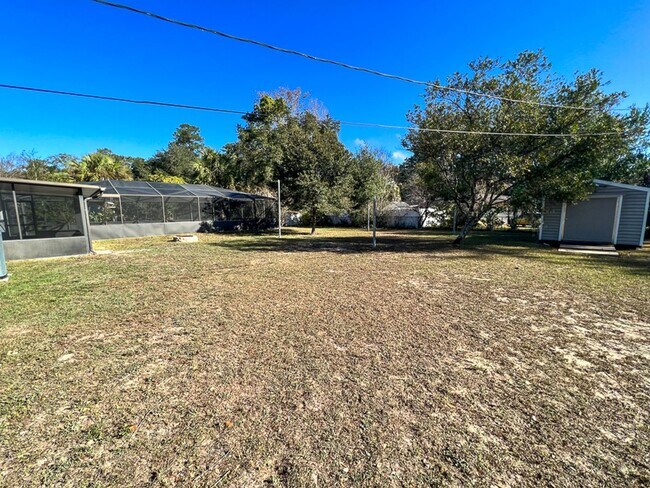 Building Photo - Pet Friendly 5BR/3BA Pool home in Northwoo...