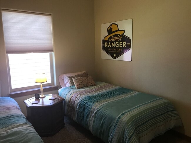 Building Photo - Single Family Home for Rent in Bozeman