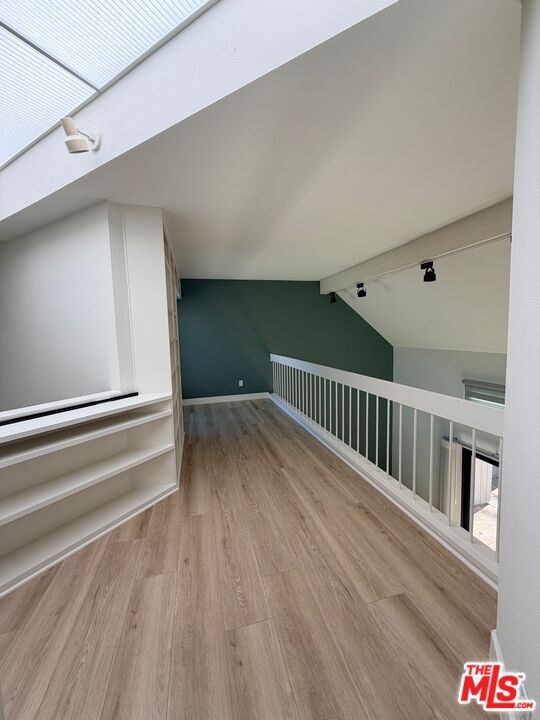 Building Photo - 12 Moss Glen