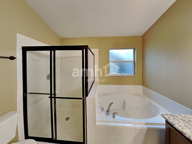 Building Photo - 4051 Boca Woods Drive