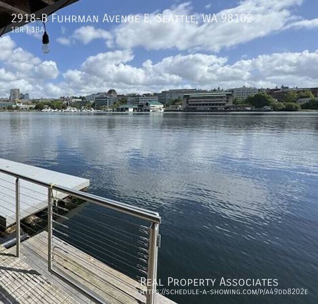 Building Photo - Portage Bay Floating Home