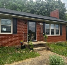 Building Photo - 16 Wagon Trail Rd