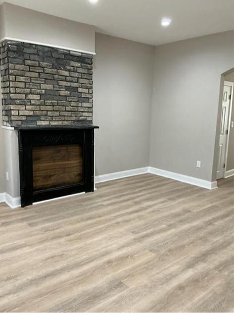 Building Photo - 2110 S 65th St