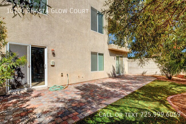 Building Photo - 10700 Shasta Glow Ct