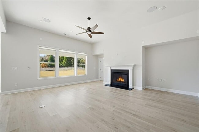 Building Photo - 7040 Ansley Pk Wy