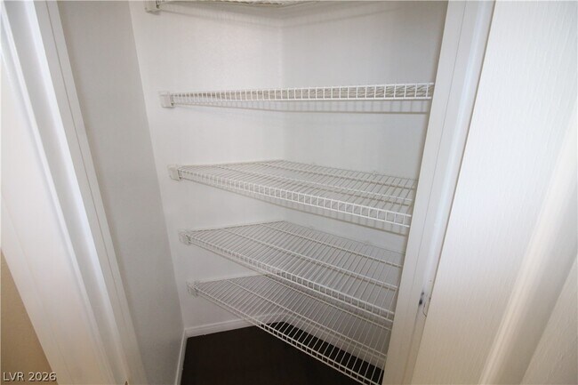 Building Photo - 1520 Vía Cassia