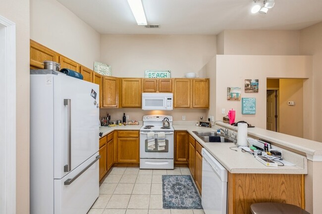 Building Photo - 7451 Harvest Village Ct
