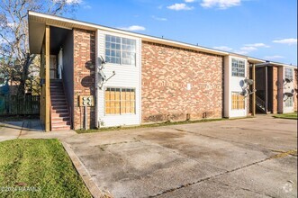 Building Photo - 107 Meudon St