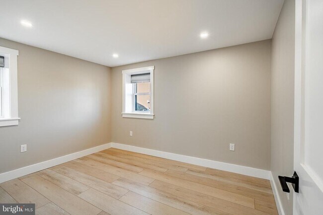 Building Photo - 530 Washington Ave