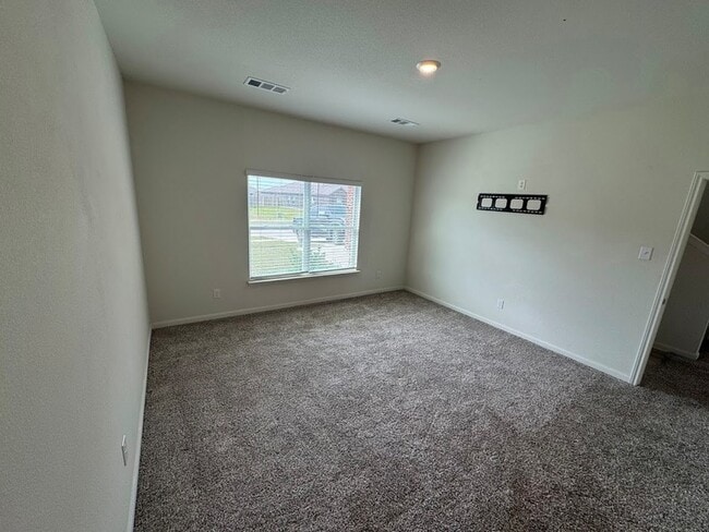 Building Photo - 137 Sammy Fowler Ave