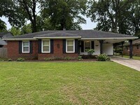 Building Photo - 4623 Leatherwood Ave