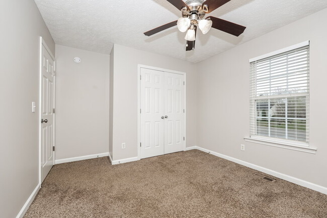 Building Photo - 1137 Silverado Way