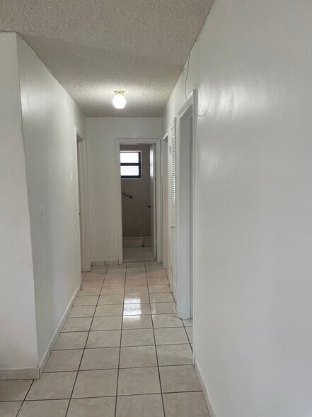 Building Photo - 1993 W 2nd Ave