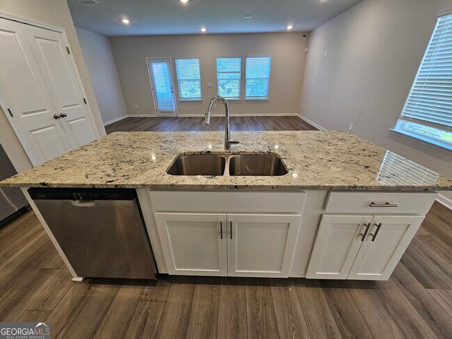 Building Photo - 4548 Red Lion Pl