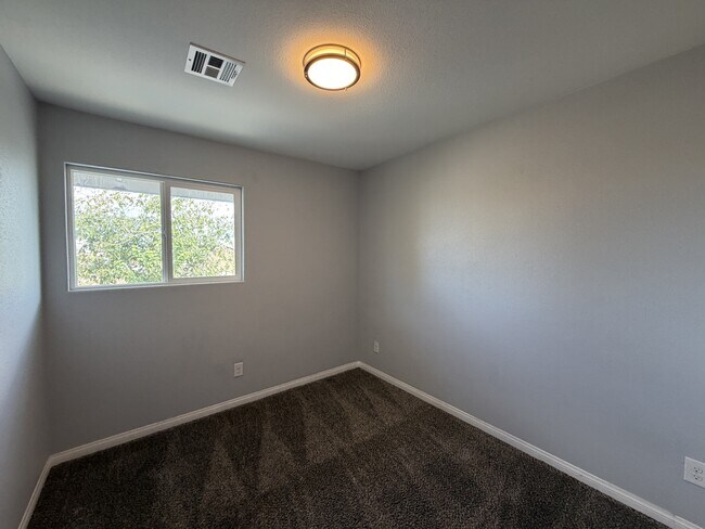 Building Photo - 4078 Gold Coast Dr