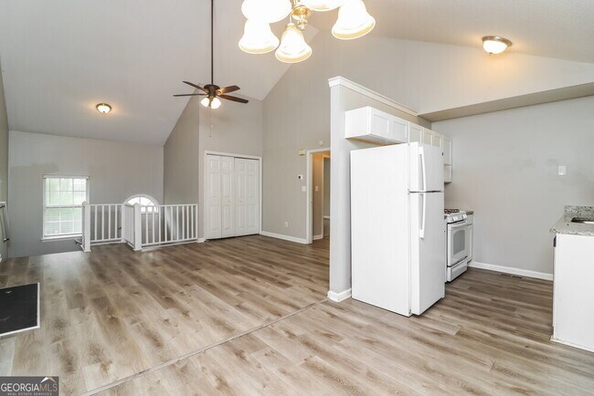 Building Photo - 5328 Brickleberry Way