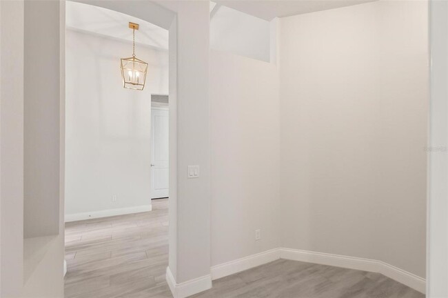 Building Photo - 128 Del Palma Dr