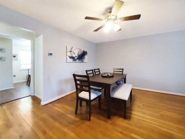 Building Photo - Experience refined living in the gated Dulaney Towers Community