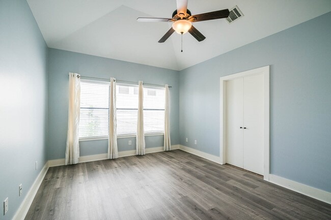Building Photo - 3702 Omeara Dr