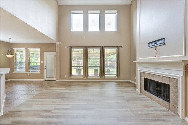 Building Photo - 22122 Shady Heath Ln