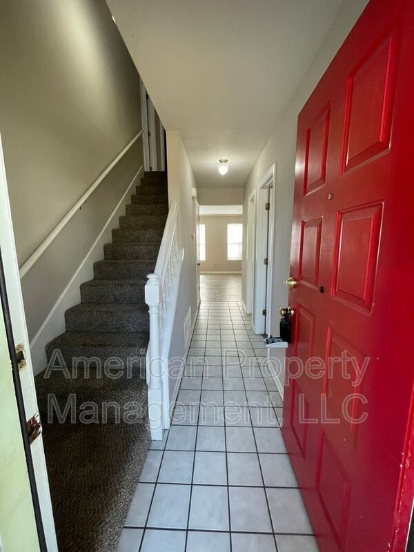 Building Photo - 1802 W 62nd St