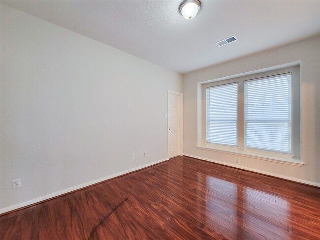 Building Photo - 7243 Crimson Sky Dr