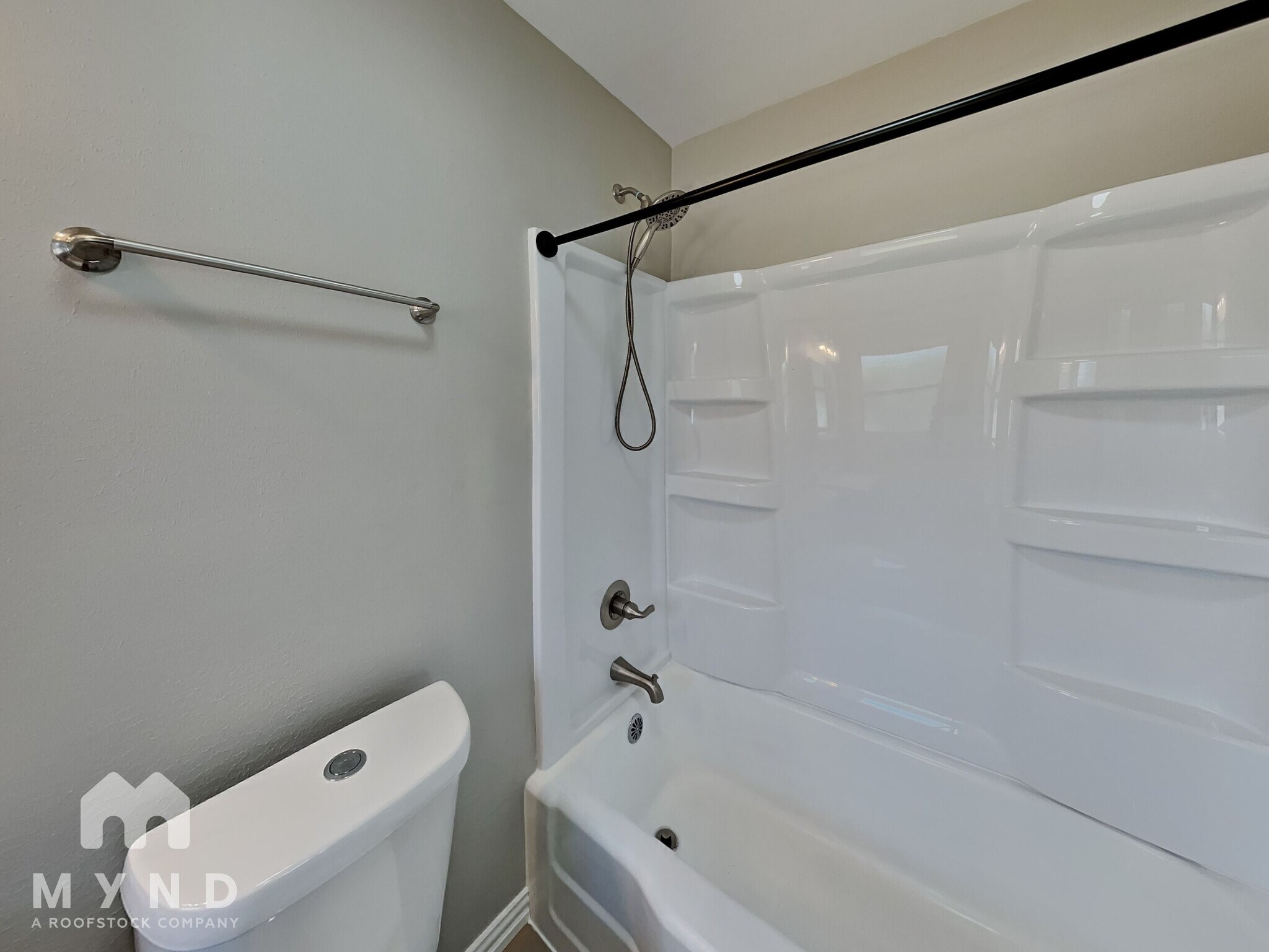 Building Photo - 2728 Rolinda Dr
