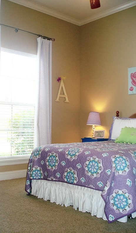 Building Photo - 508 Falling Water Cir