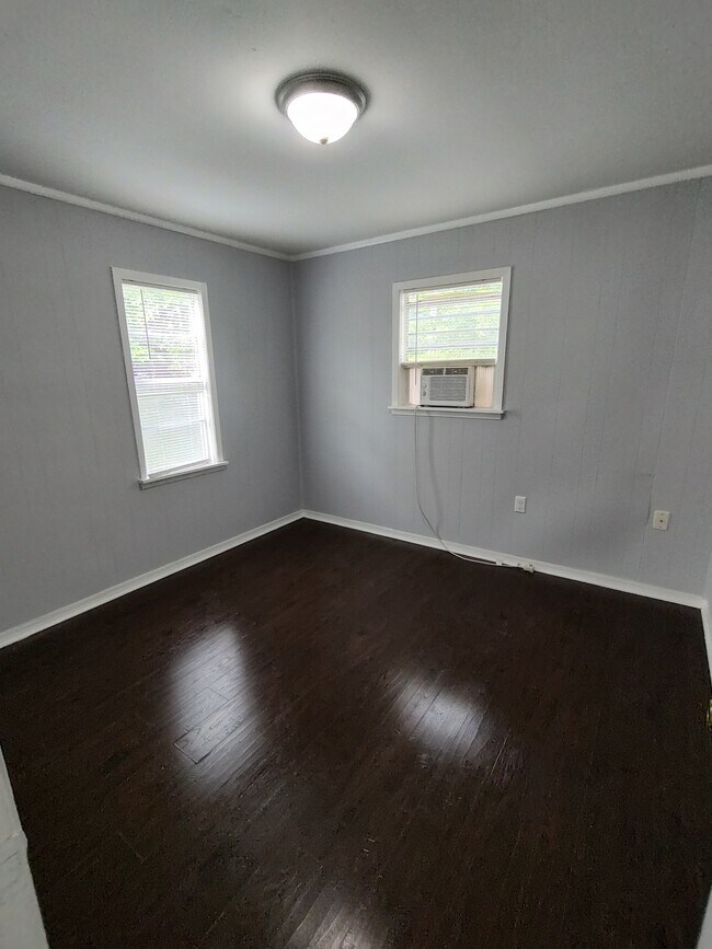 Building Photo - AANM Investments LLC Main St