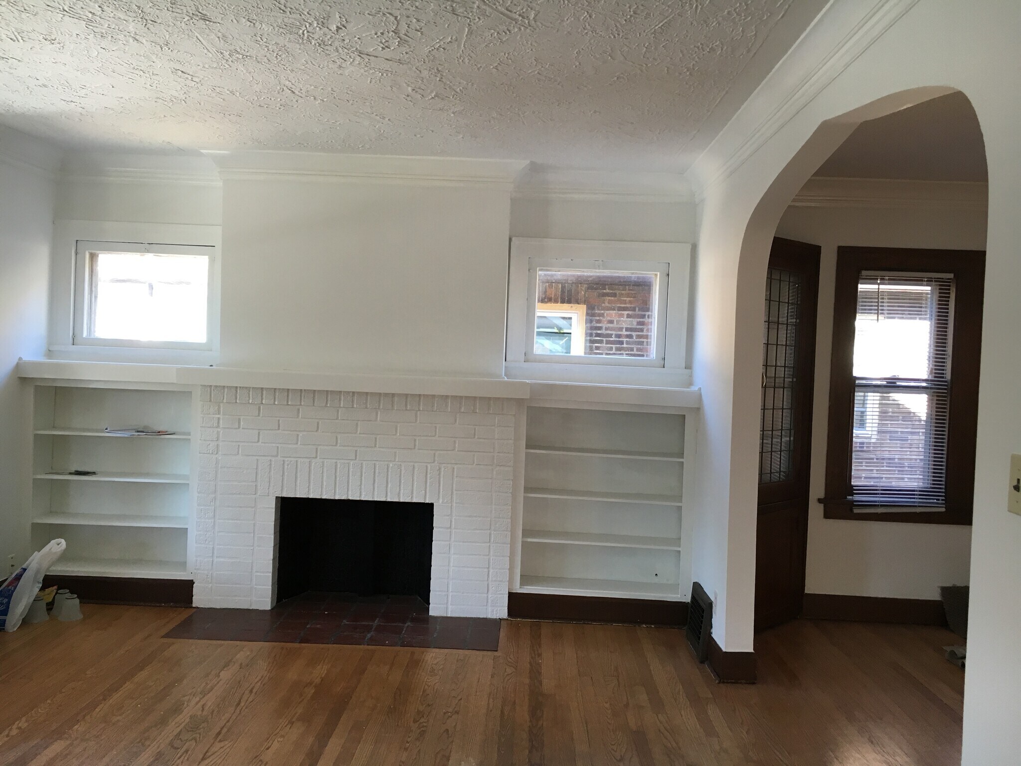 Building Photo - 17910 Crest Ln