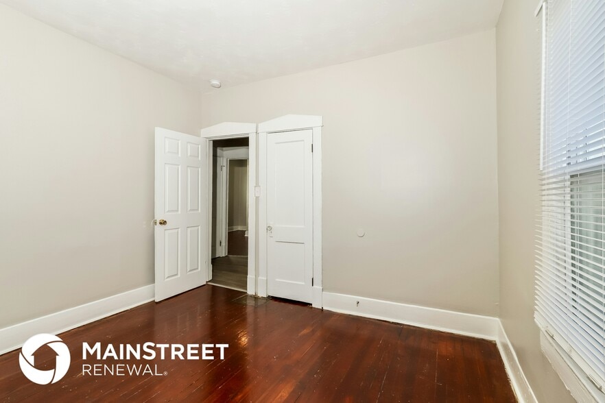 Building Photo - 3606 W Muhammad Ali Blvd