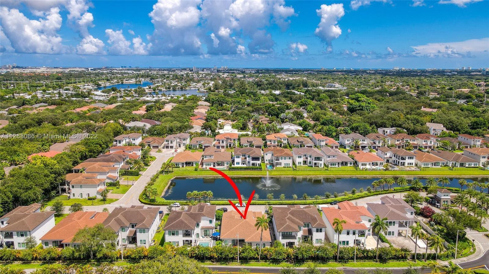 Building Photo - 5663 Brookfield Cir W