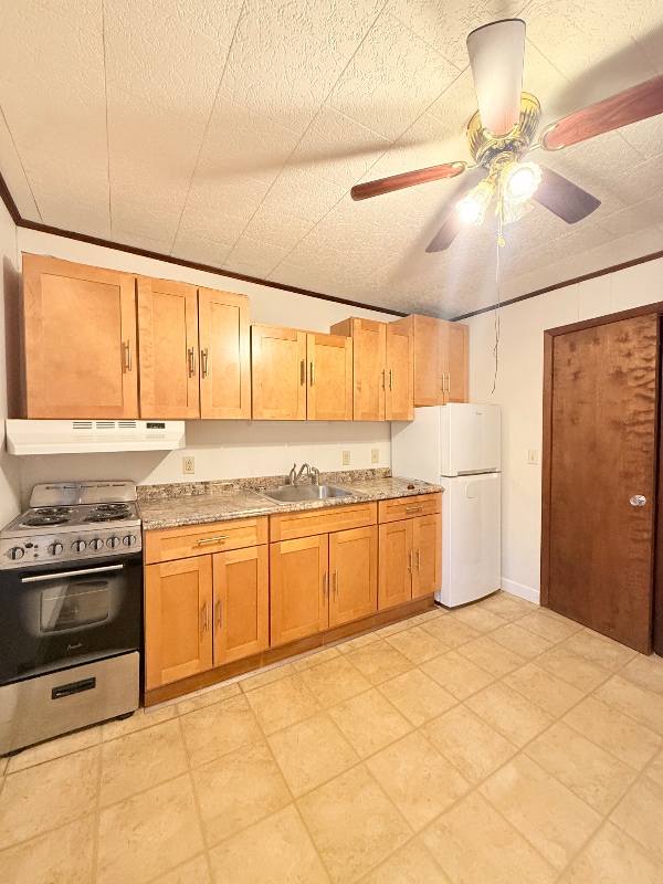 Building Photo - 26 Rochester St