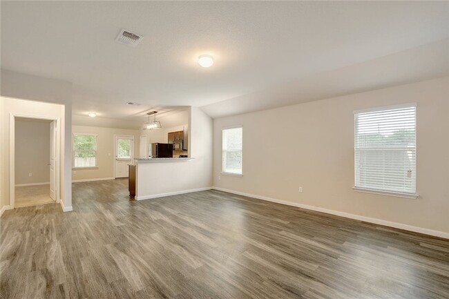 Building Photo - 217 Rafe Ct