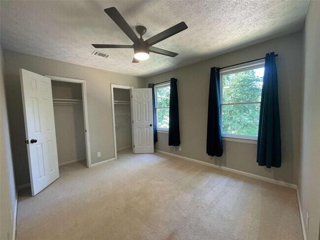 Building Photo - 759 Brownlee Ln