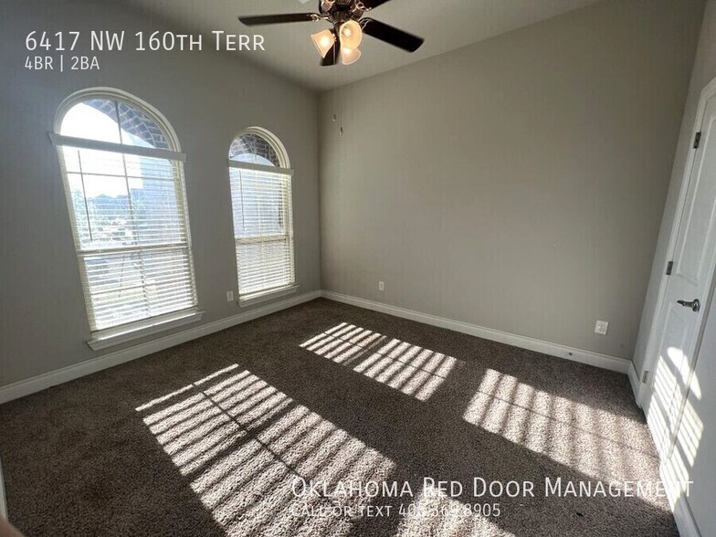Building Photo - 6417 NW 160th Terrace