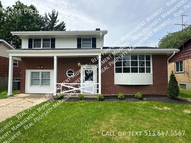 Primary Photo - 1311 Deliquia Dr