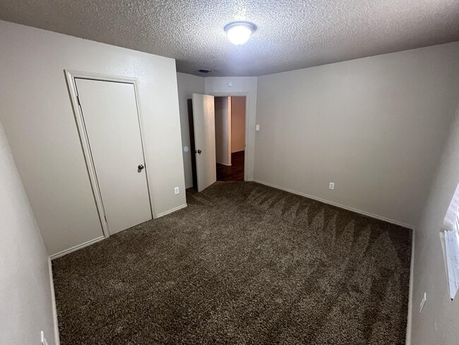 Building Photo - 2403 88th St