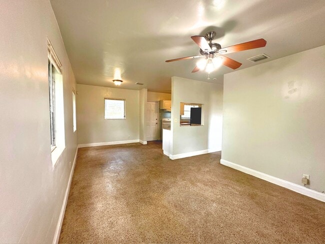 Building Photo - 1206 NW 17th Ave