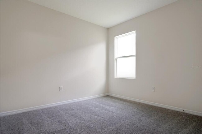 Building Photo - 555 Tanaro Ln
