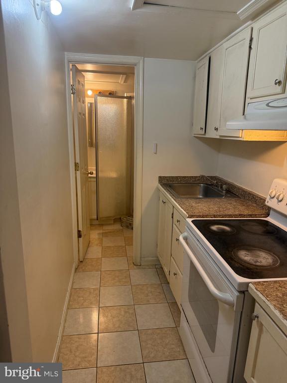 Building Photo - 3509 Cherryvale Dr