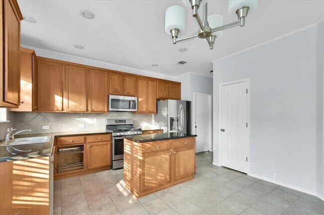 Building Photo - 11601 McDows Hole Ln