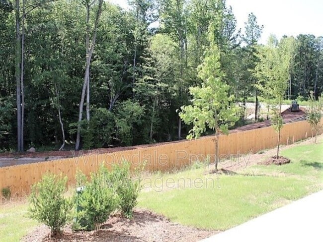 Building Photo - 2016 Chipley Dr