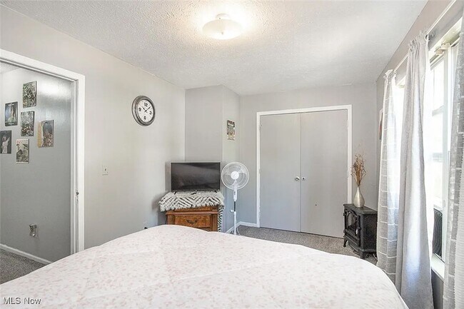 Building Photo - Gorgeous 4BD/2 BA Home for Rent- Cleveland- FIRST MONTH RENT 1/2 OFF!