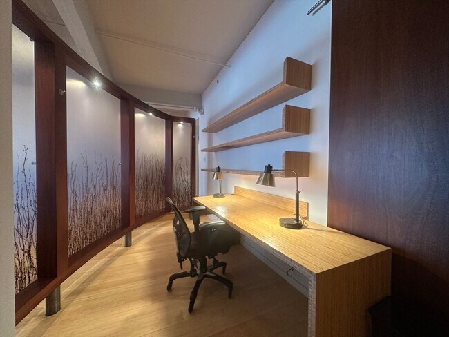 Building Photo - 90 N Washington St