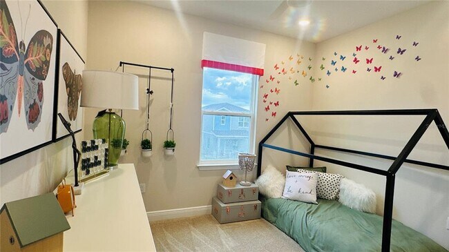 Building Photo - 16956 Hamlin Vw St