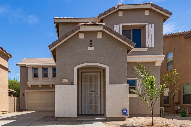 Primary Photo - 21127 Avenida Del Valle Ct