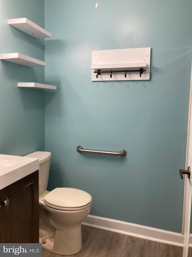 Building Photo - 2819 Berth Ct