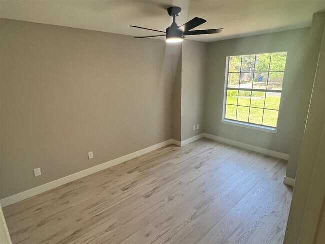 Building Photo - 10508 N Platt River Dr