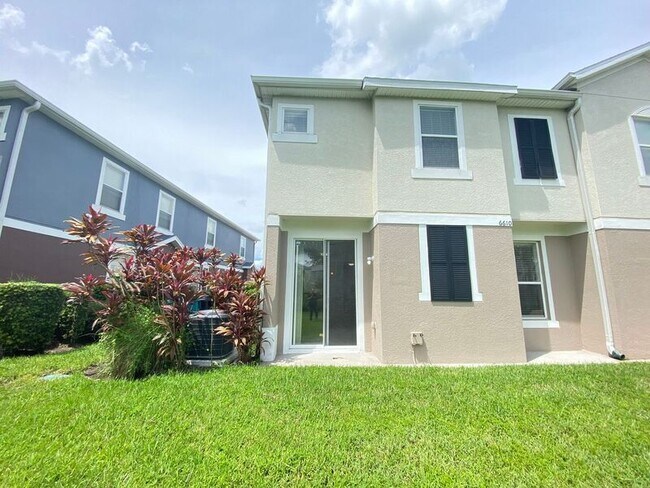 Building Photo - 6610 S Goldenrod Rd